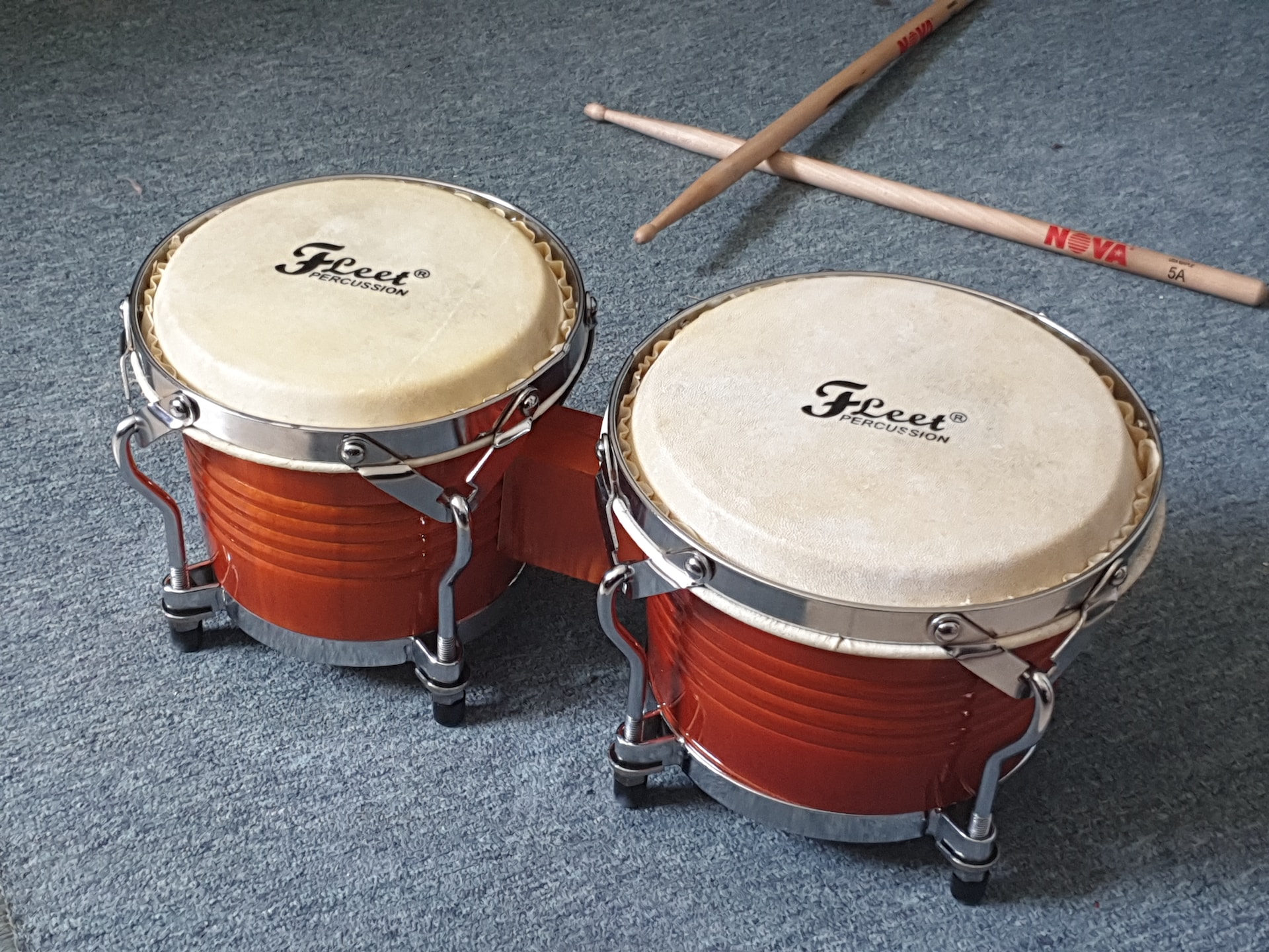 Read more about the article Feel the Beat: An In-Depth Journey Through Latin Percussion Instruments